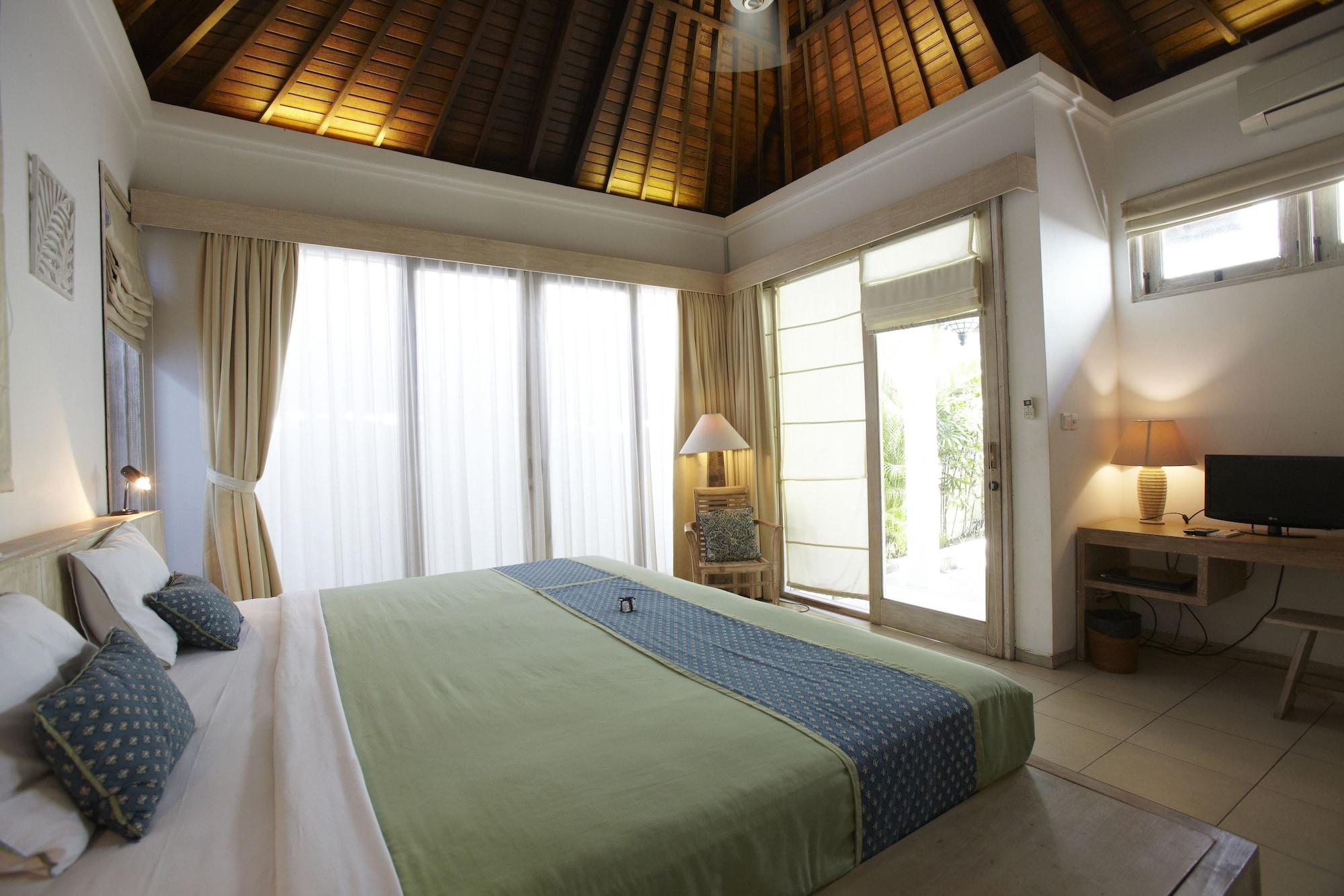Artemis Villa Hotel Семиняк Екстериор снимка