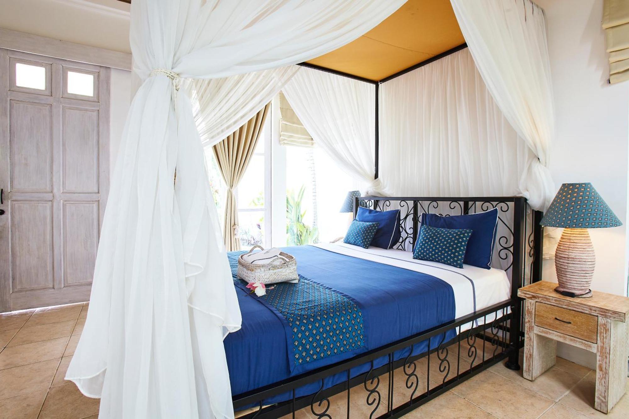 Artemis Villa Hotel Семиняк Екстериор снимка